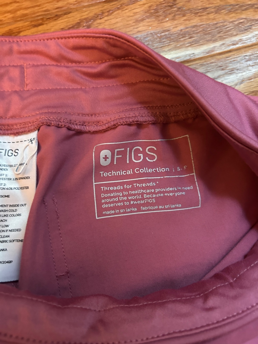 Figs Technical Collection Scrubs - Mauve - Picture 4 of 4